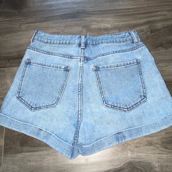 Pacsun Mom Shorts - Picture 2 of 4